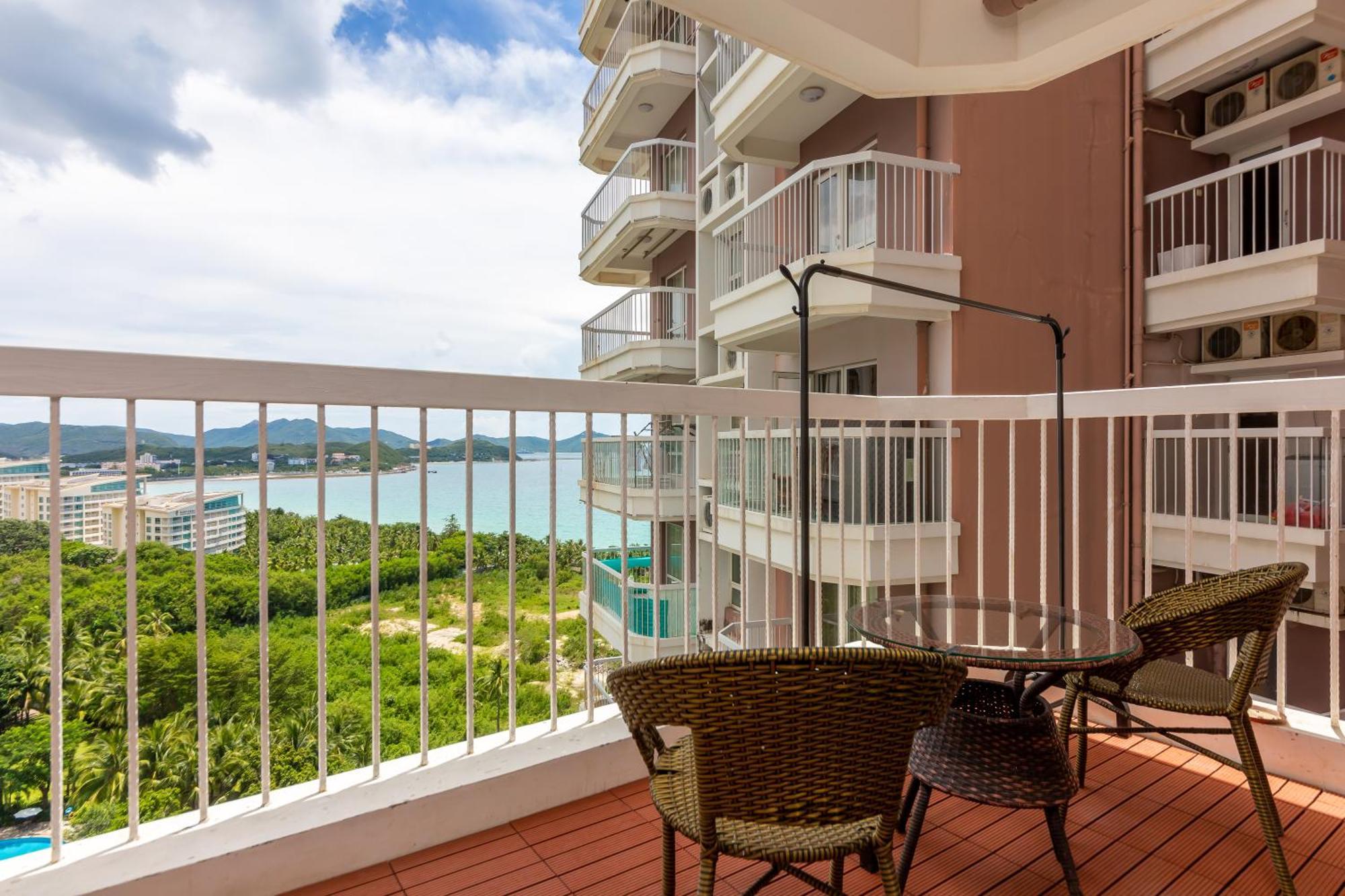 Sanya Zhi Ai Lily Seaview Apartment Exterior photo