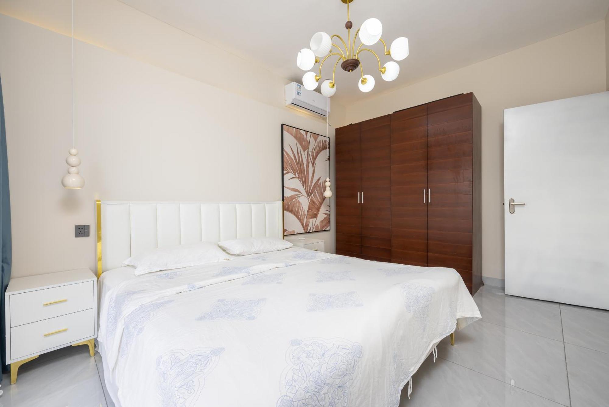 Sanya Zhi Ai Lily Seaview Apartment Exterior photo