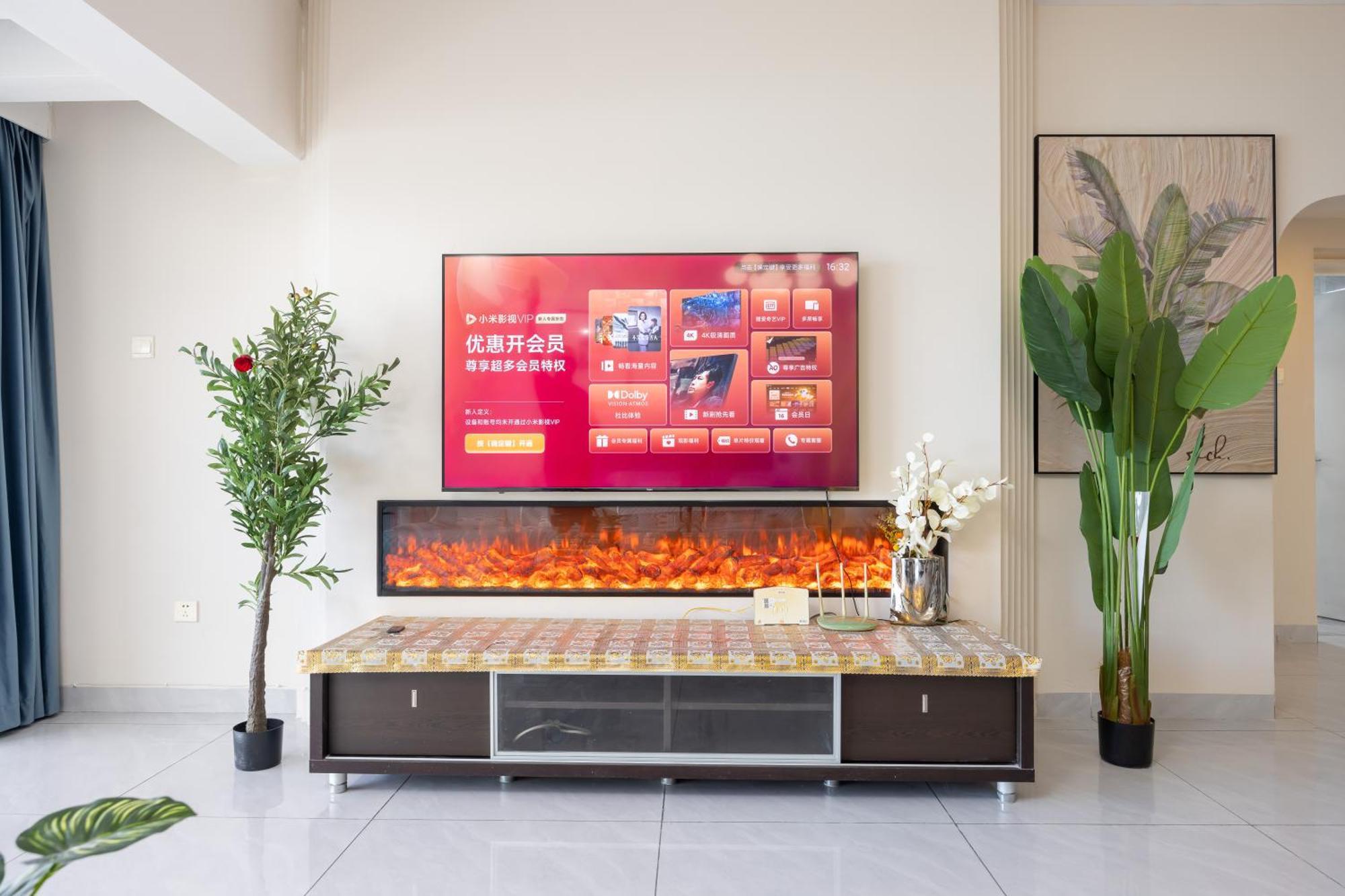Sanya Zhi Ai Lily Seaview Apartment Exterior photo