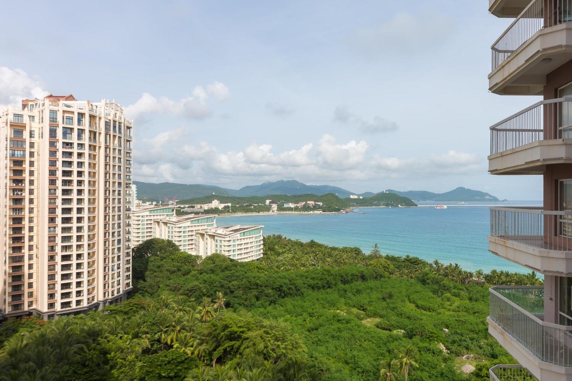 Sanya Zhi Ai Lily Seaview Apartment Exterior photo